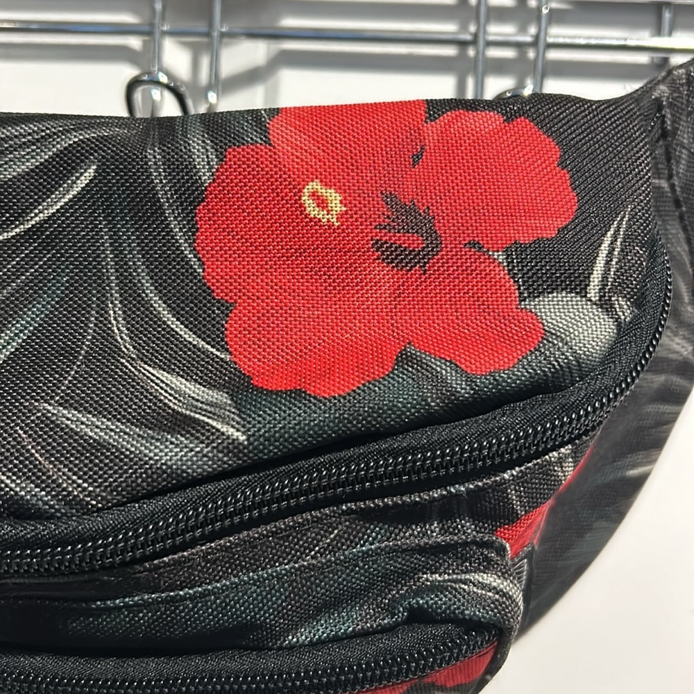 Steve Madden Fanny pack - Picture 2 of 8